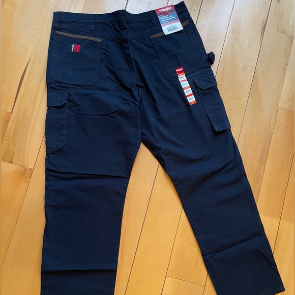 Men’s Wrangler Work Pant - Picture 7 of 7